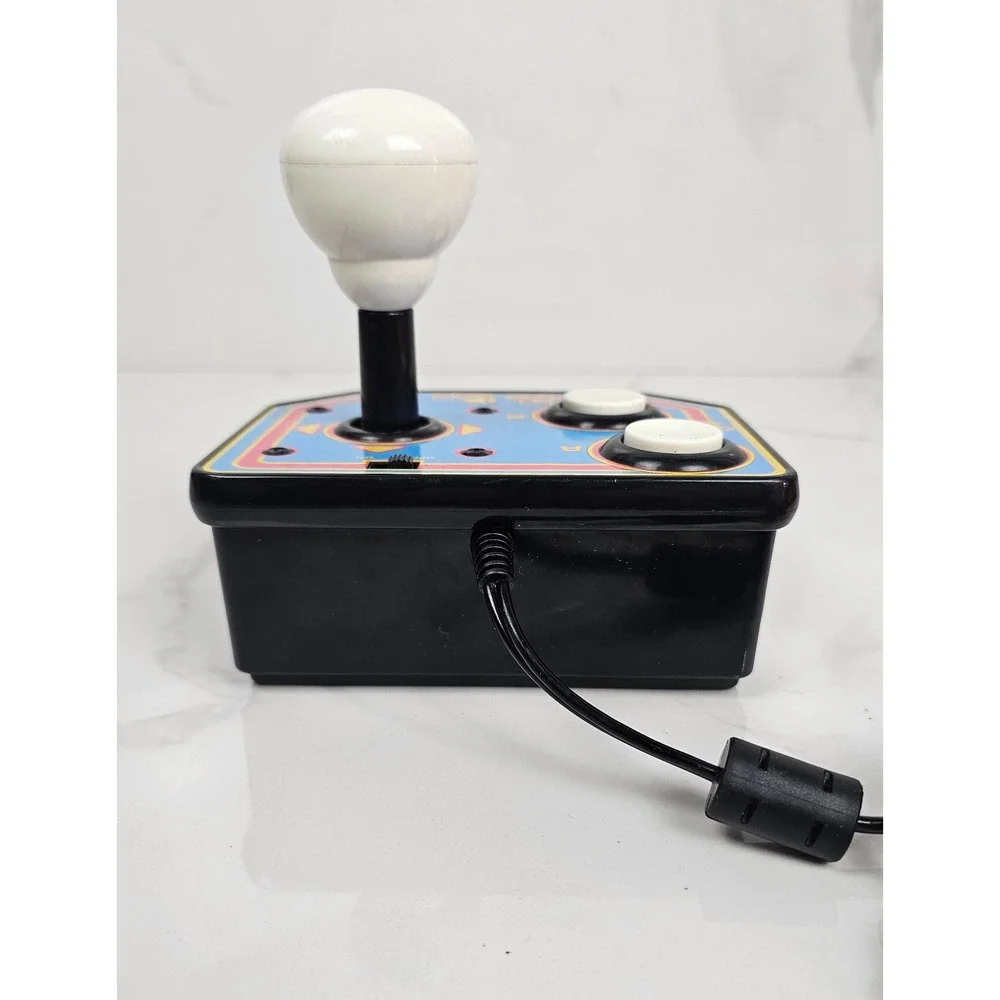 1993 Bandai Namco Ms. Pac-Man TV Plug & Play Video‎ Classic Arcade Game System